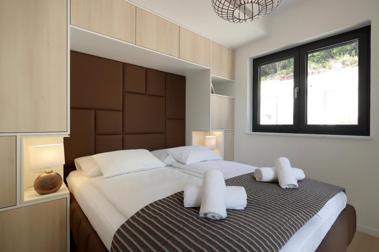 Modena Maris-Heated Pool-Grill-Relax-Jacuzzi Apartments Ičići Exterior foto
