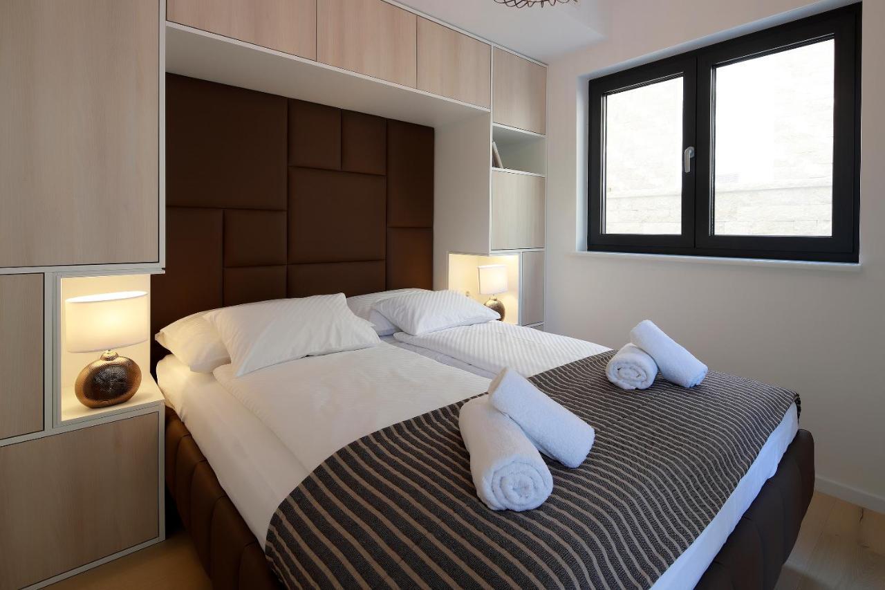 Modena Maris-Heated Pool-Grill-Relax-Jacuzzi Apartments Ičići Exterior foto